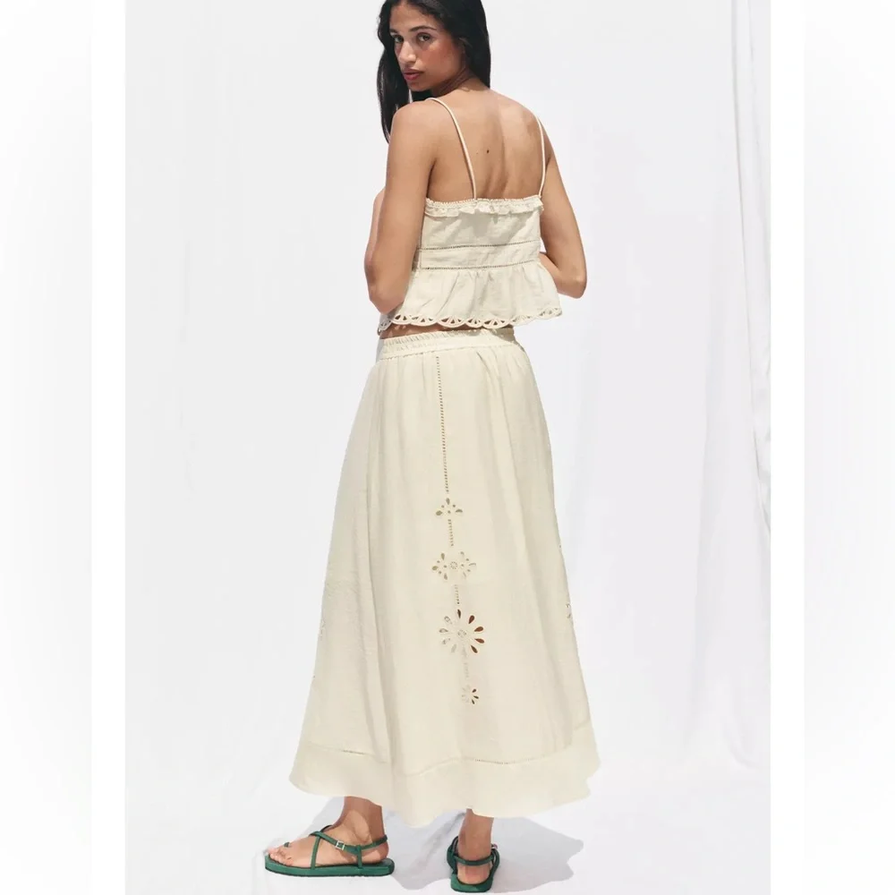 ZARA EMBROIDERED EYELET MIDI SKIRT - Picture 4 of 12